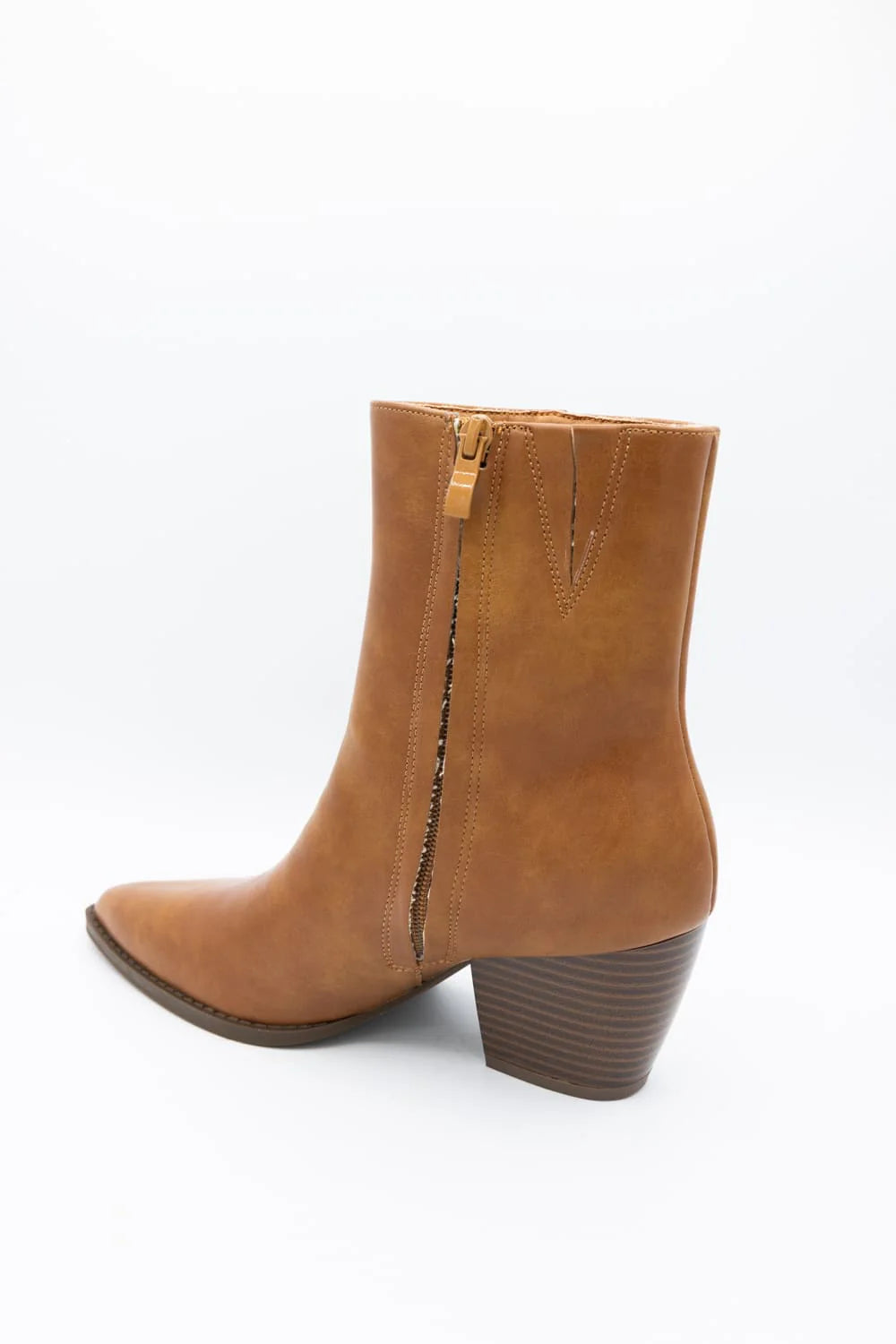 Shu Shop Uma Boot