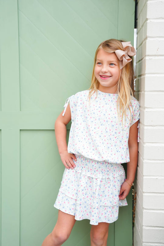 Girls' Wee Ones Medium Grosgrain Scalloped Edge Hair Bow