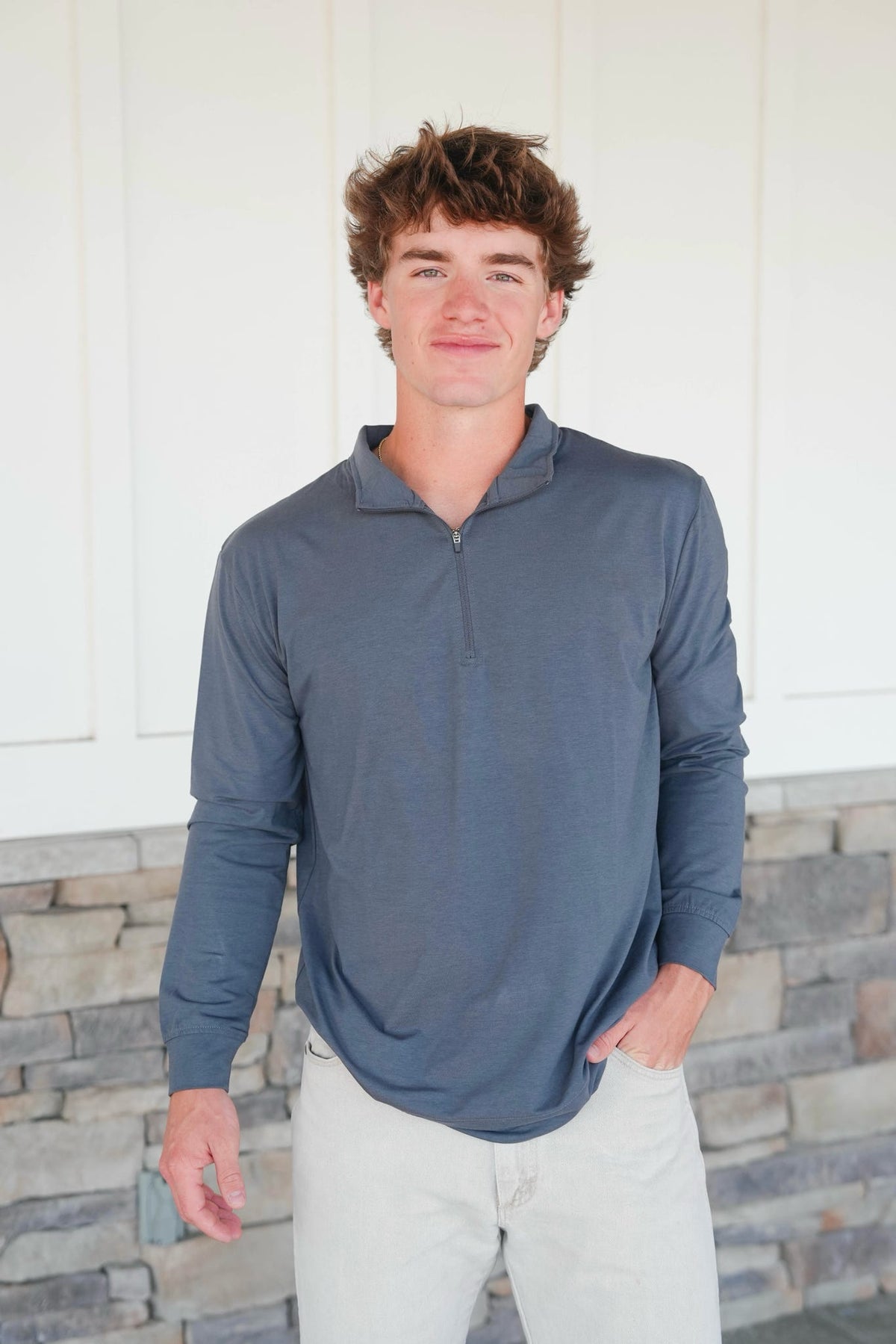 Southern Marsh Crescent Moon Performance Pullover