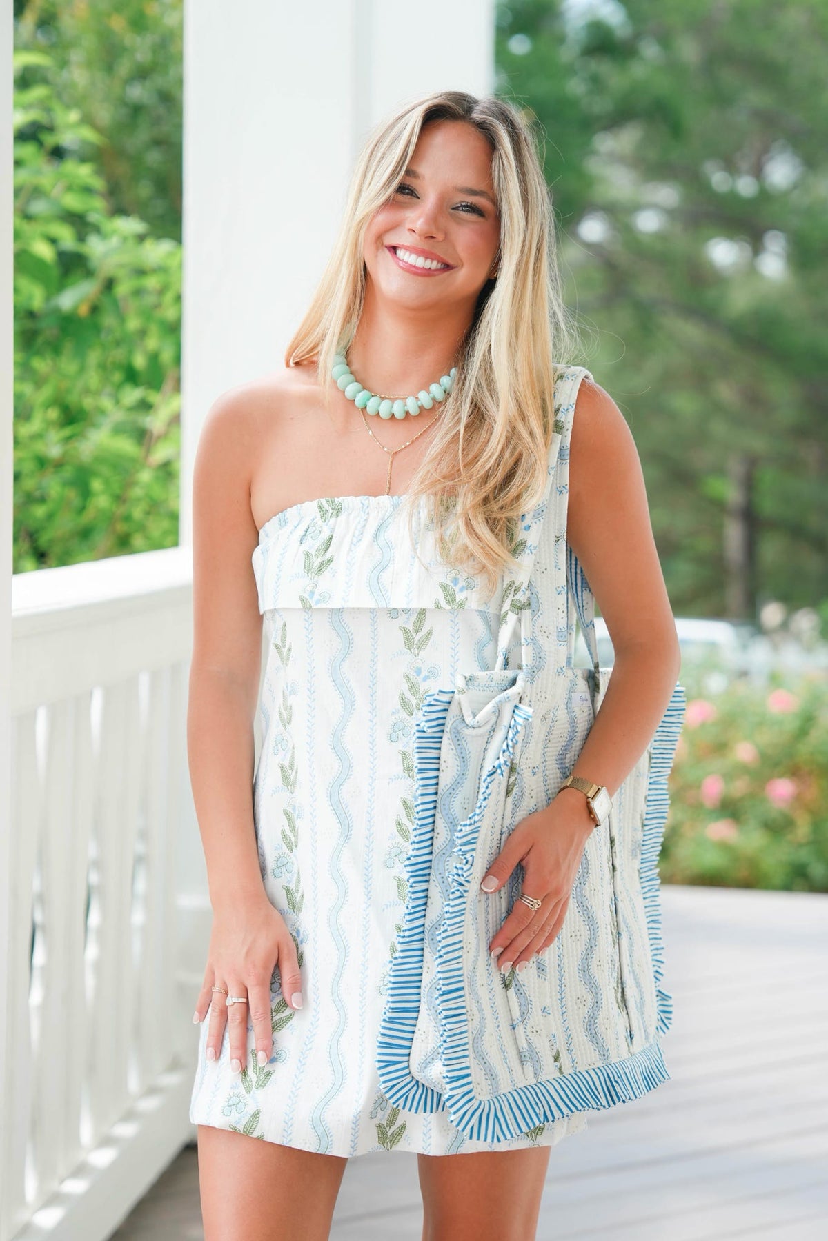 Frilly Jane Tote