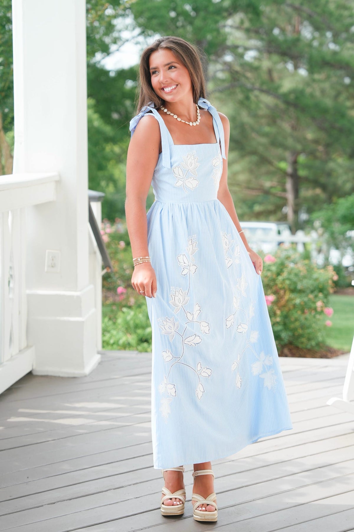 maxi lizzie dress 4xl LIZZIE LACE MAXI DRESS