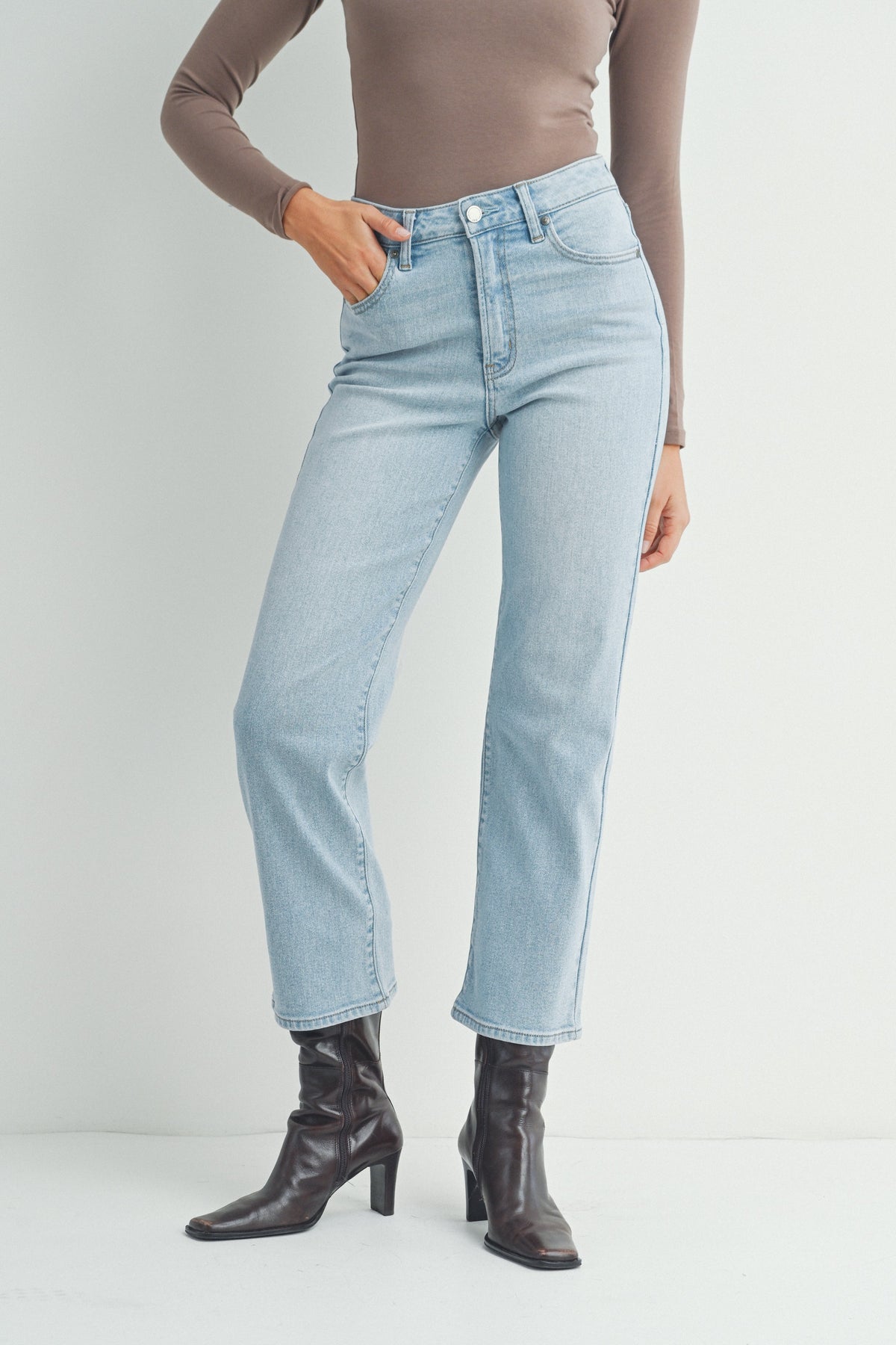 Just Vintage Straight Jeans