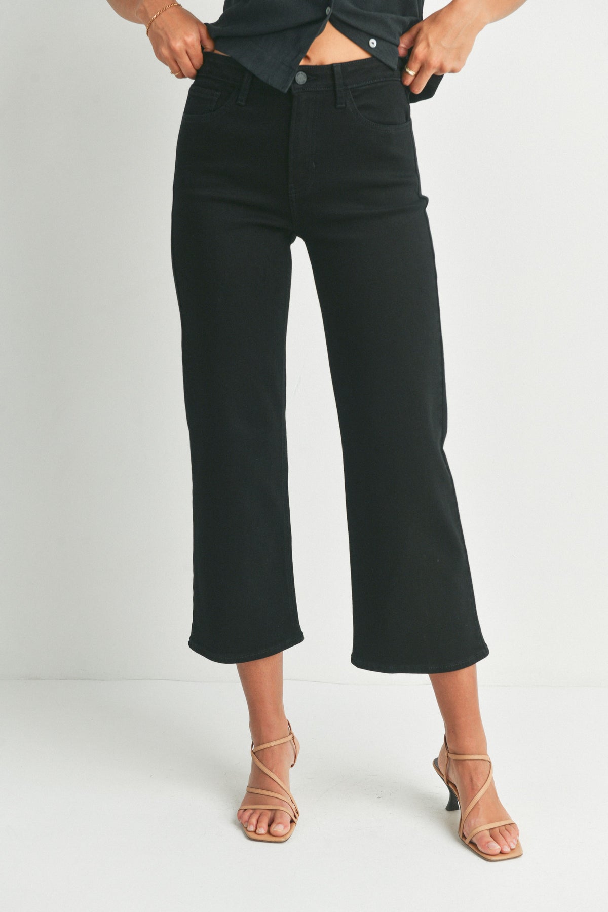 Just Black Denim Cropped Jean