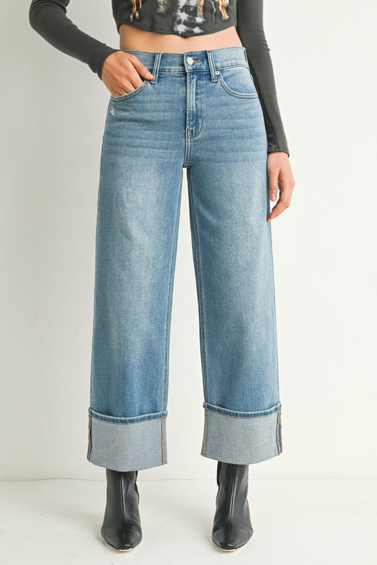 Just Black Petite Cuffed Jean