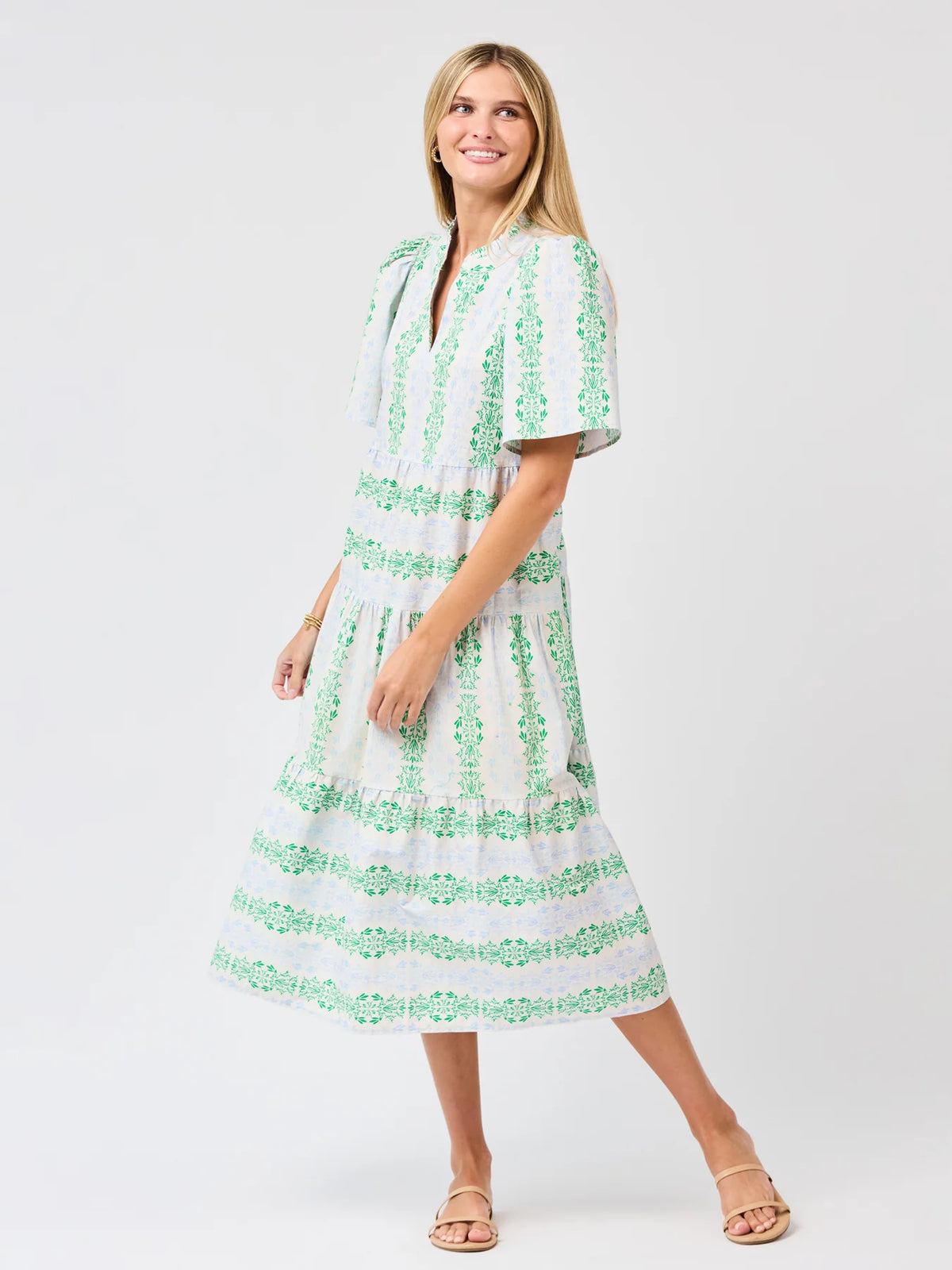 green emerald velvet dress Mary Square Augusta Dress-Afternoon Tea – A Little Bird Boutique main image 0