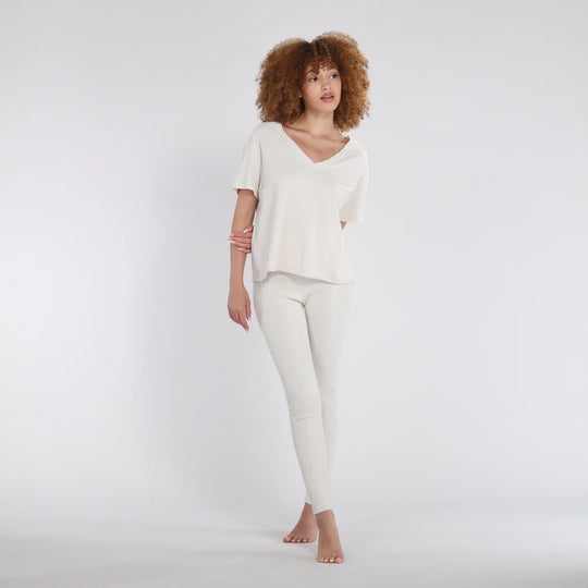 Bra 30 V-Neck Jersey Tee