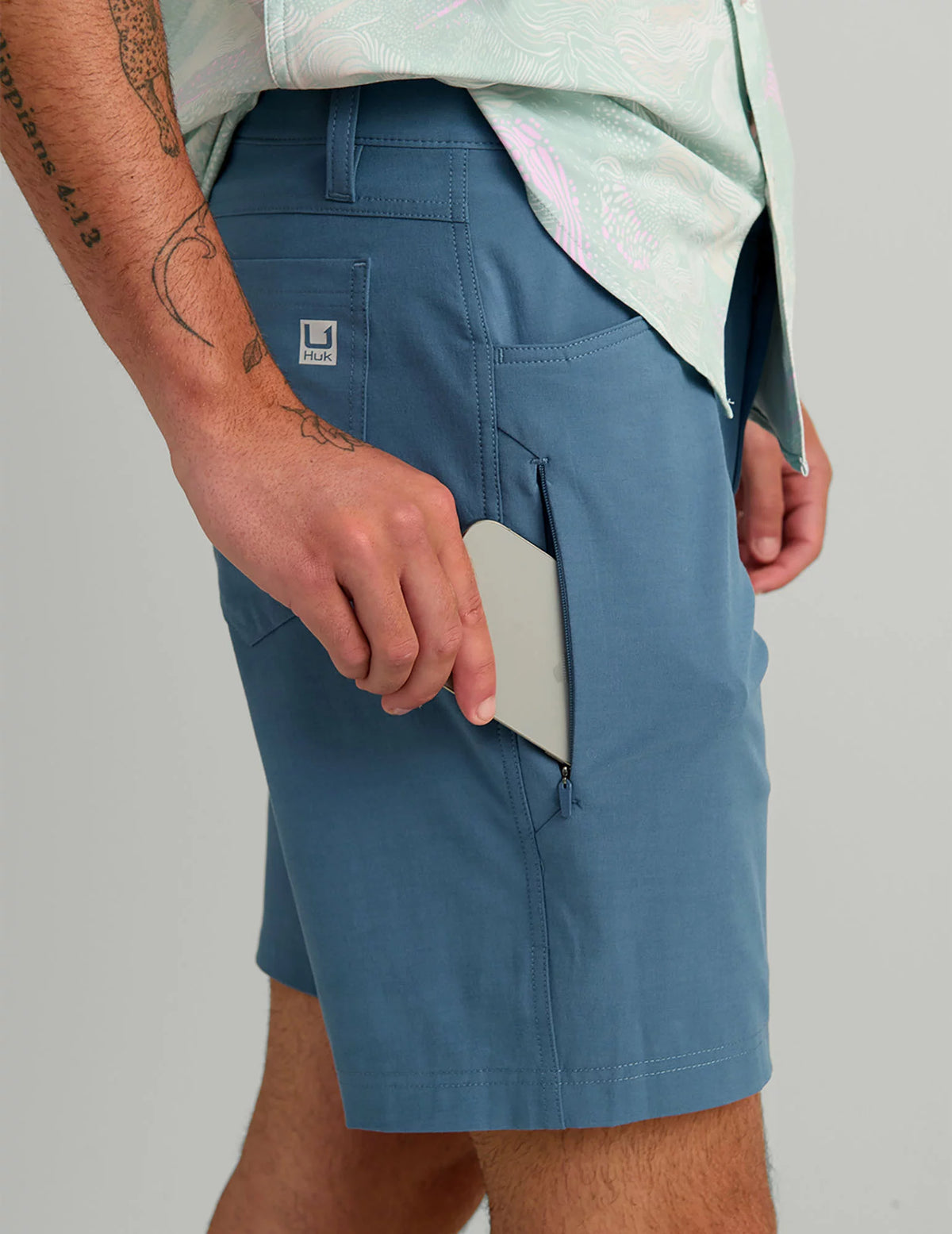 HUK Kona Short