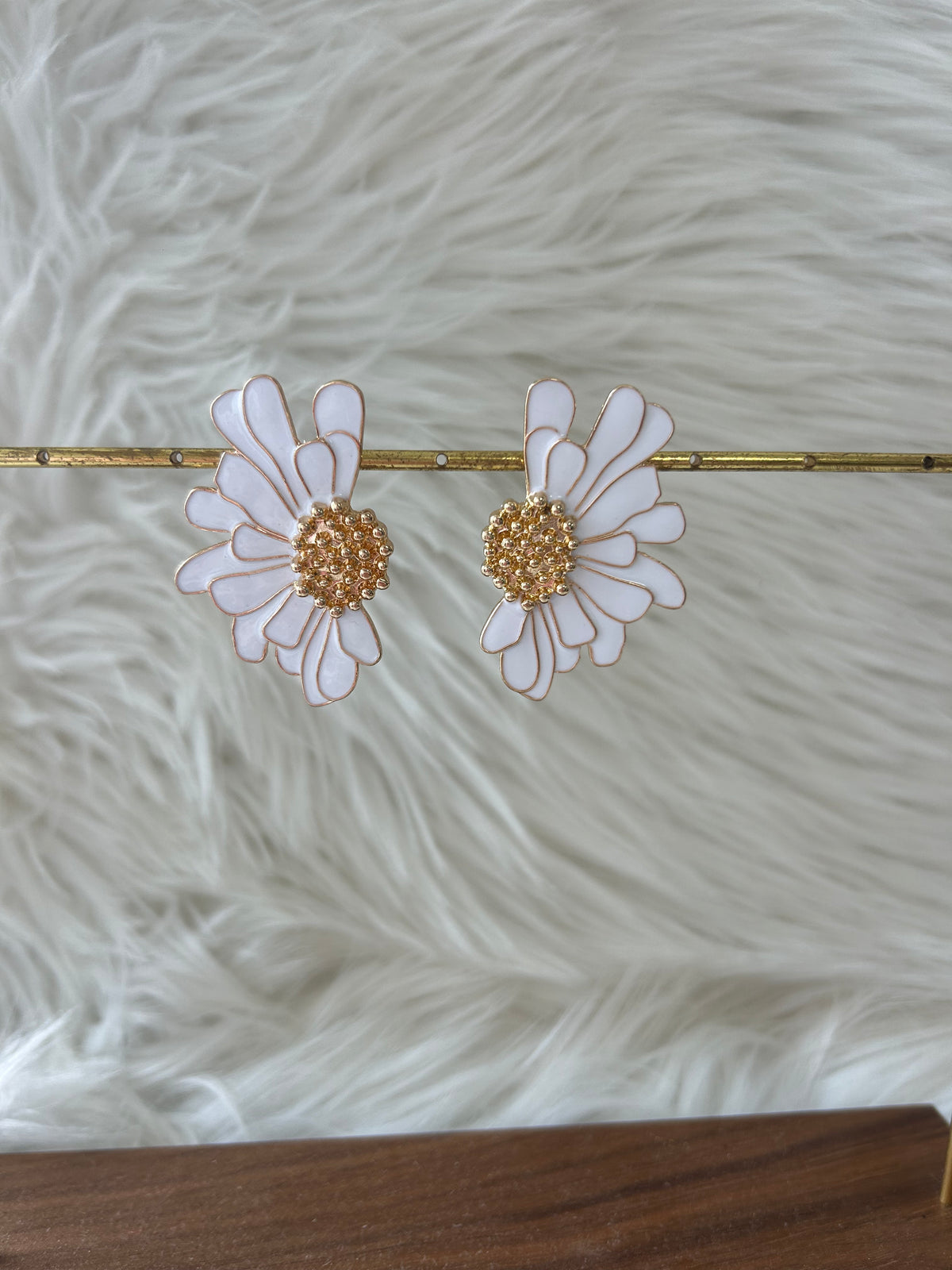 Lauren Kenzie - Fiona Flower Earrings