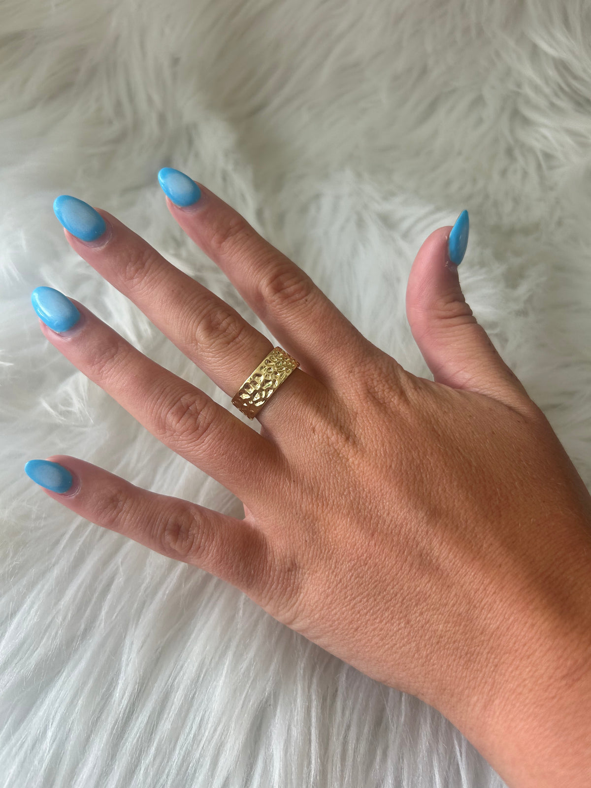 Lauren Kenzie Hammered Ring