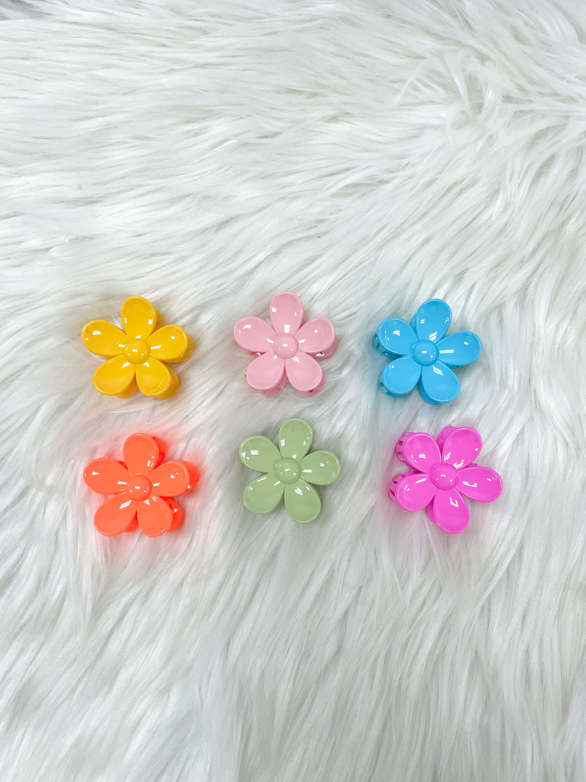 Winter Special Mini Flower Claw Clips