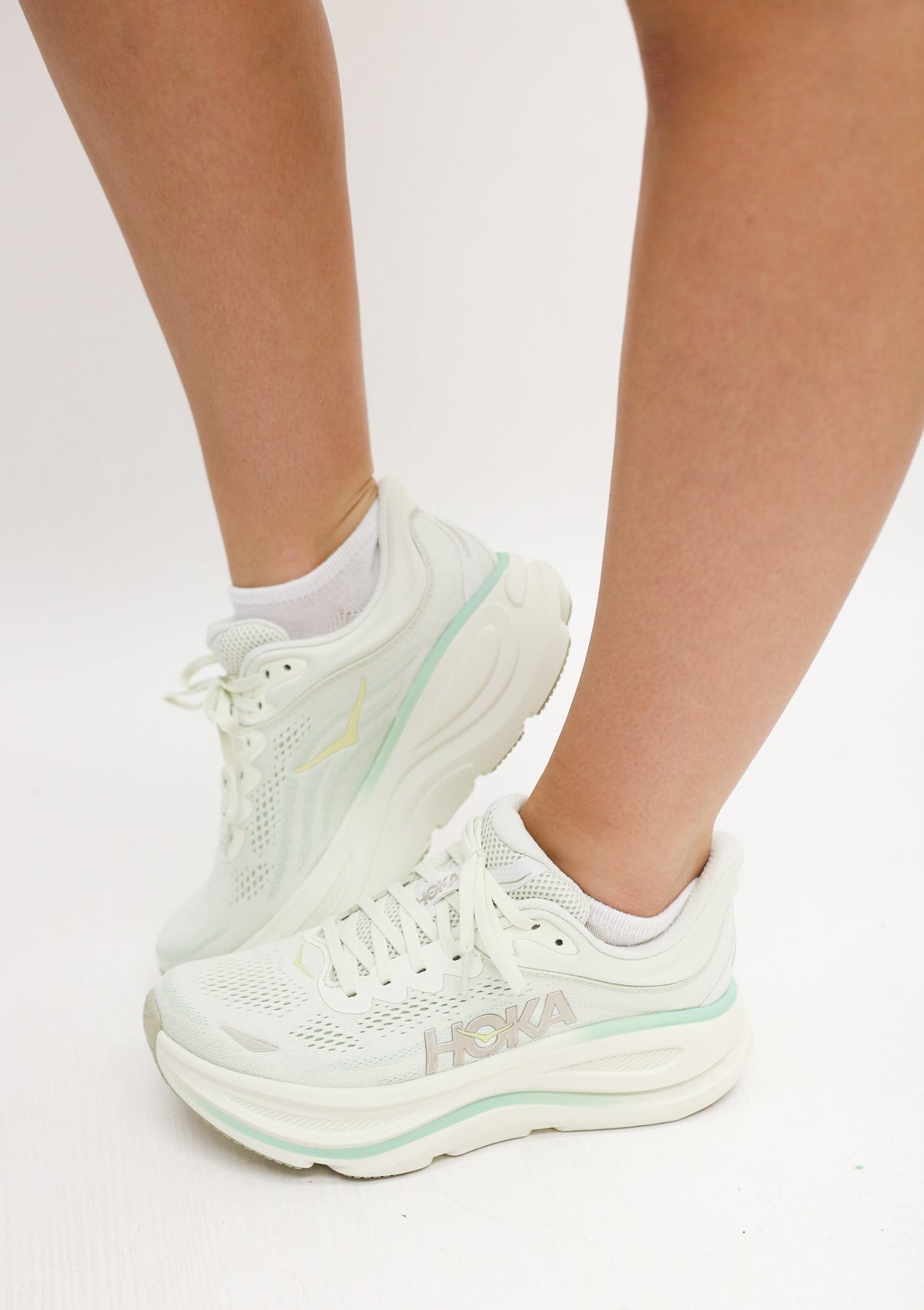 Womens' Hoka Bondi 9 Athletic Shoe