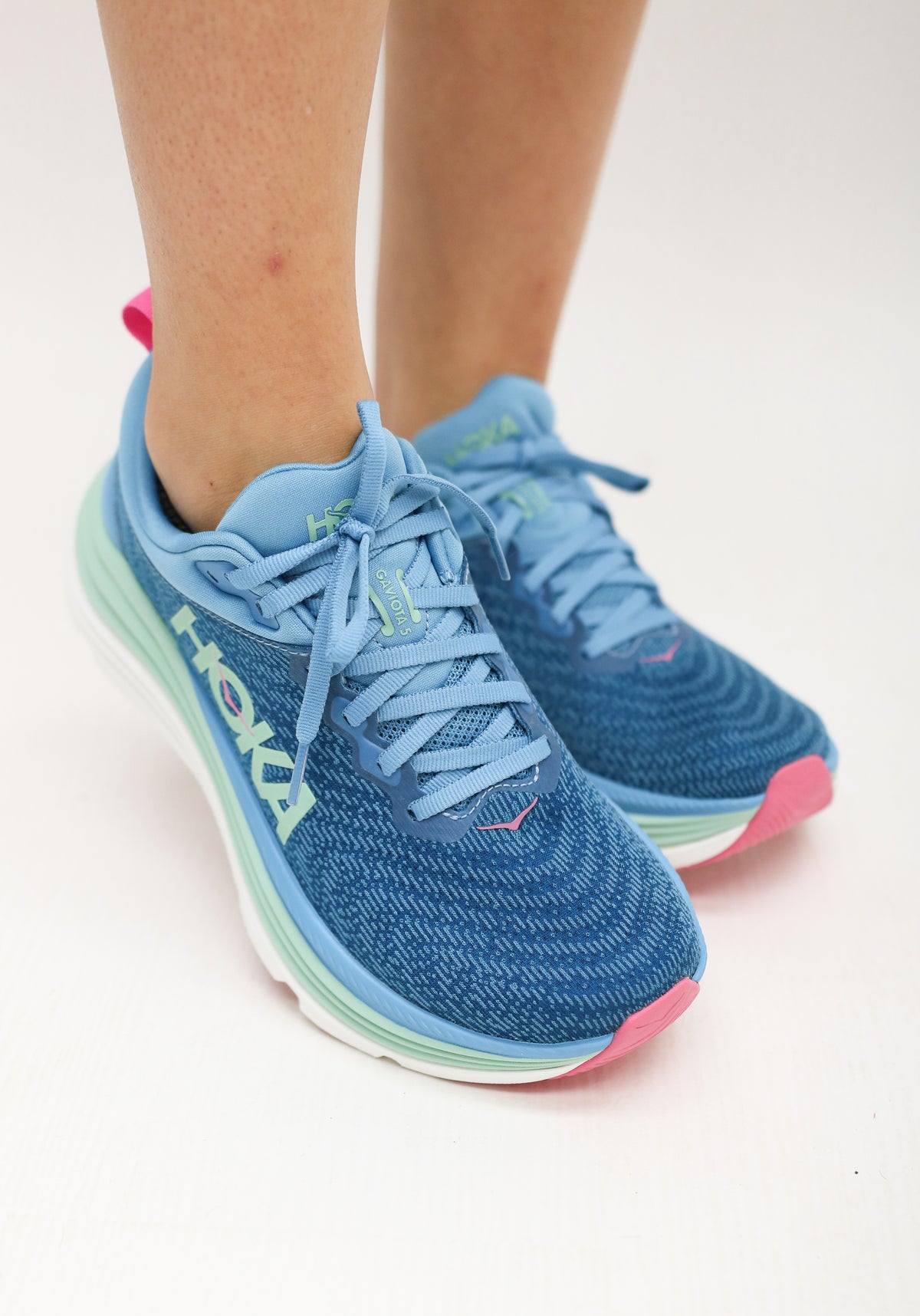 Hoka Women's Gaviota 5 Athletic Shoe