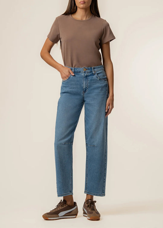 Kut Ashton High Rise Relaxed Leg Jean