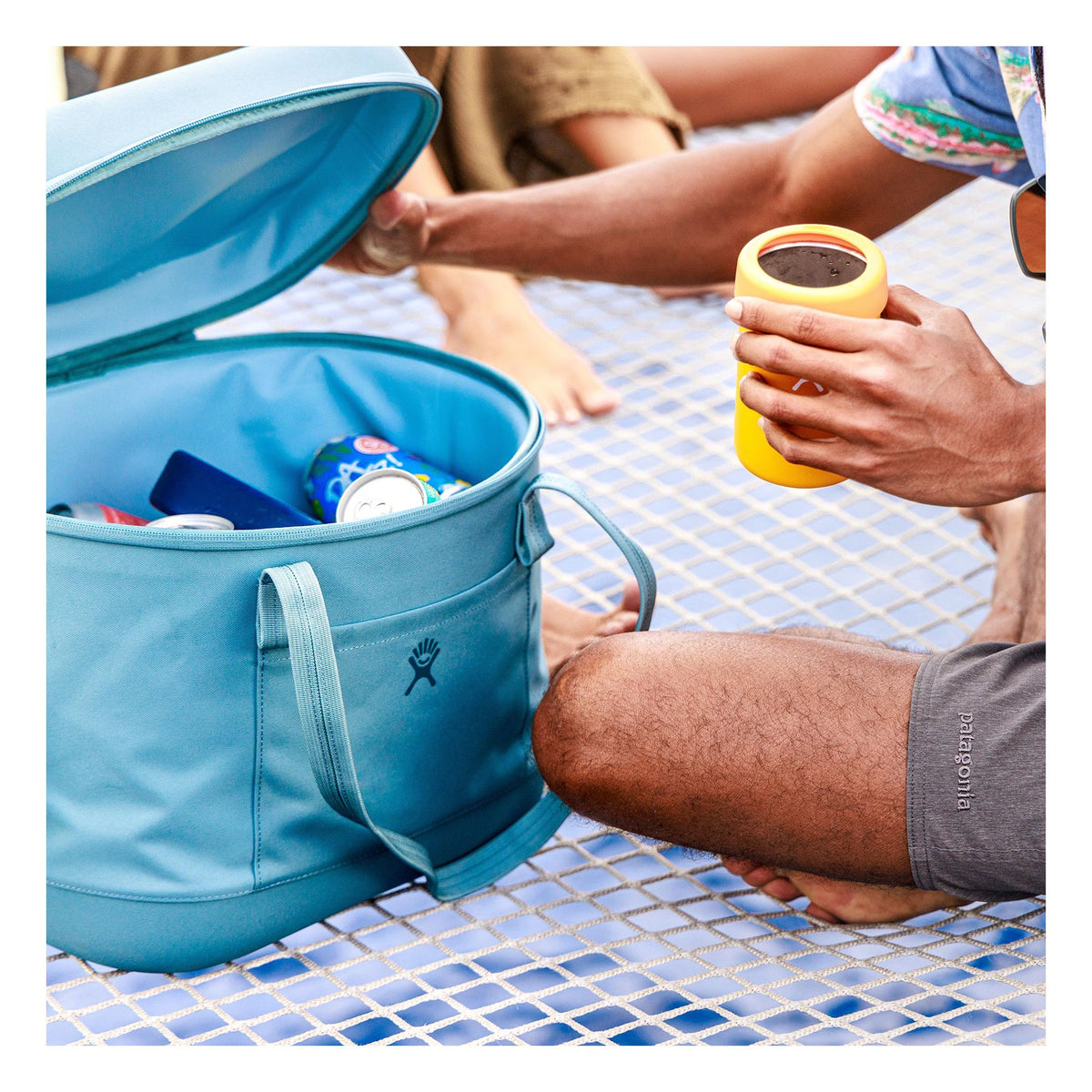 Hydro Flask Carry Out Soft Cooler, 12 Liter