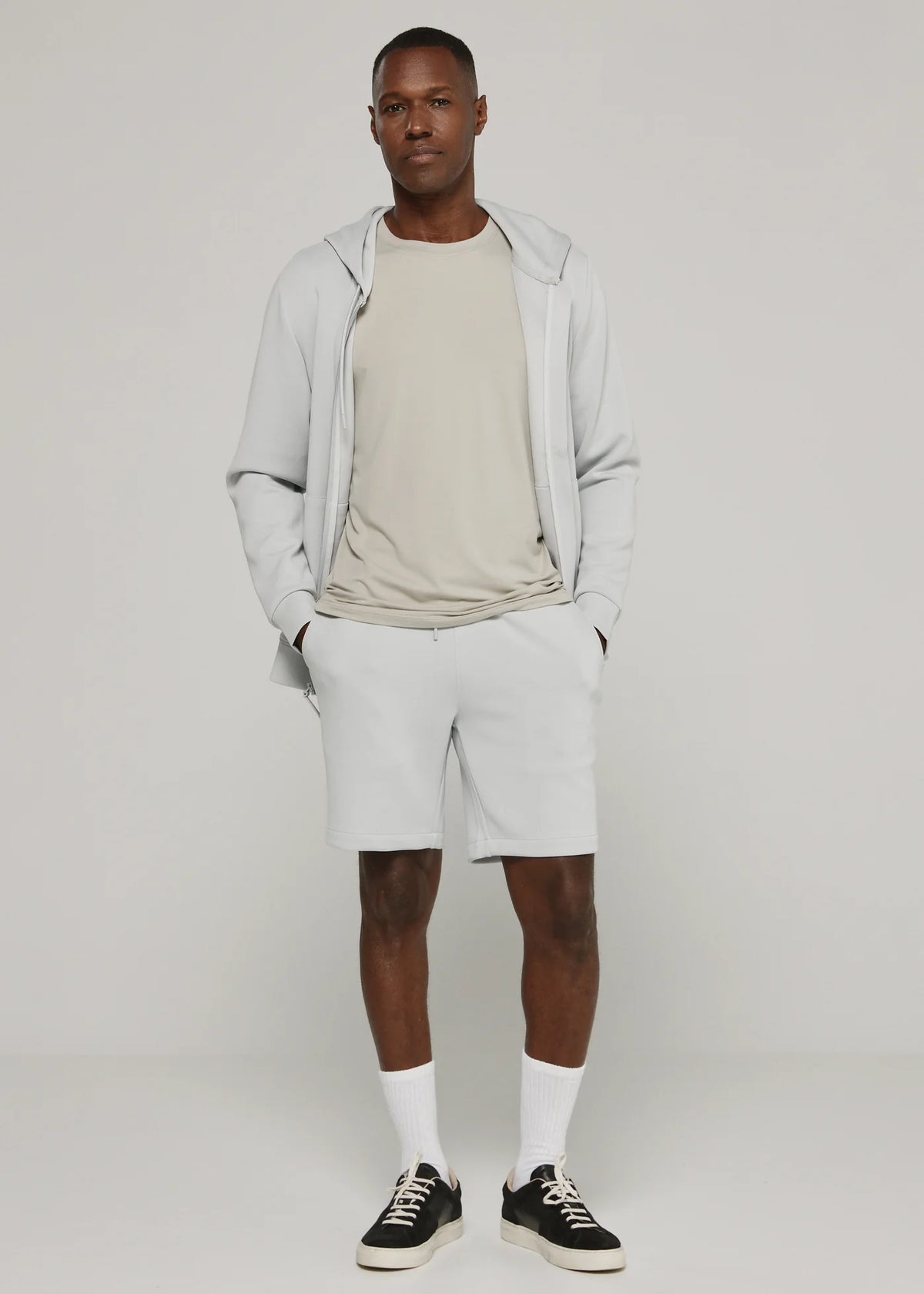 7 Diamonds Rev 8'' Short