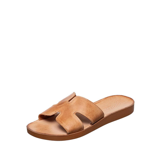Tessa Sandal