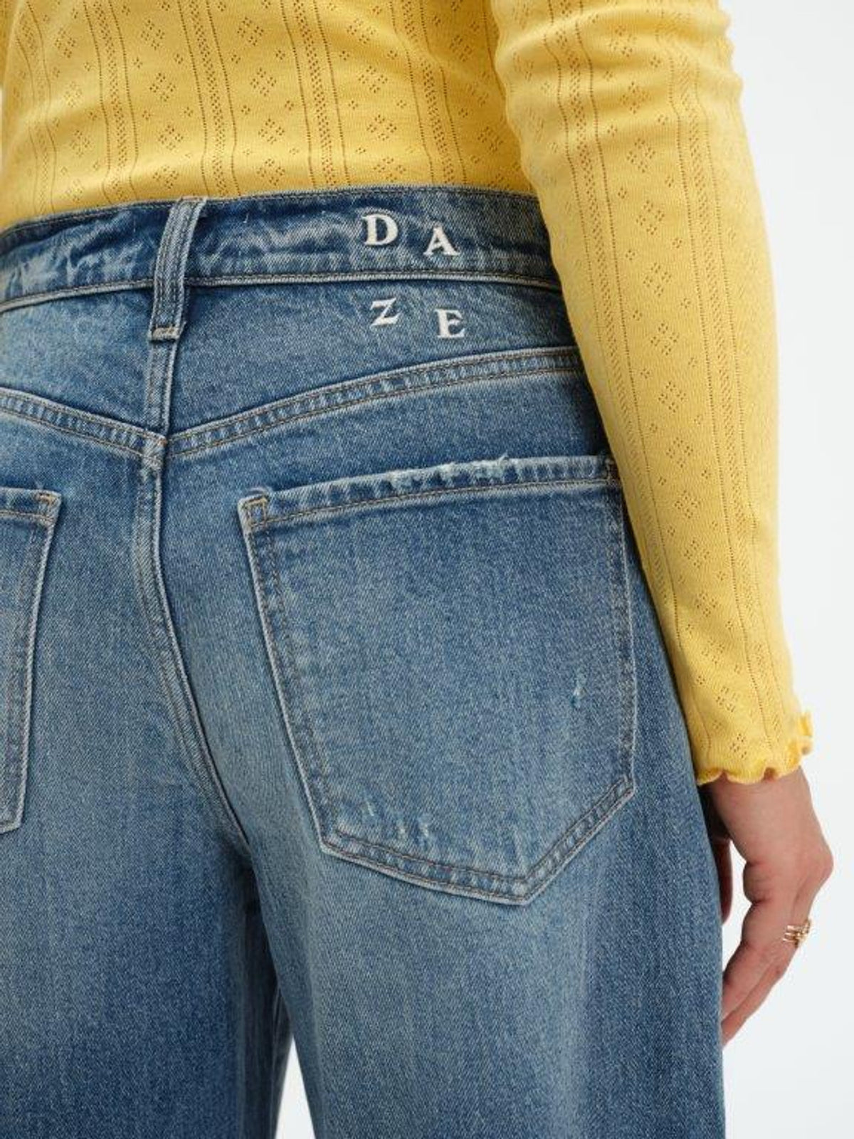 Daze Venice Barrel Jean