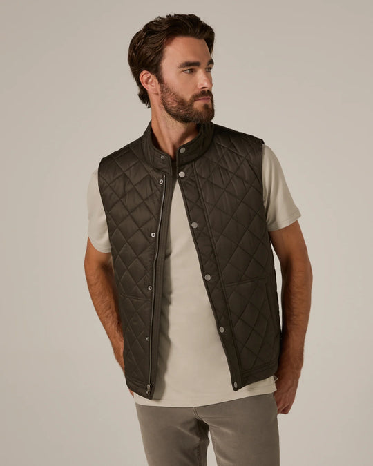 7 Diamonds Crest Quilted Vest