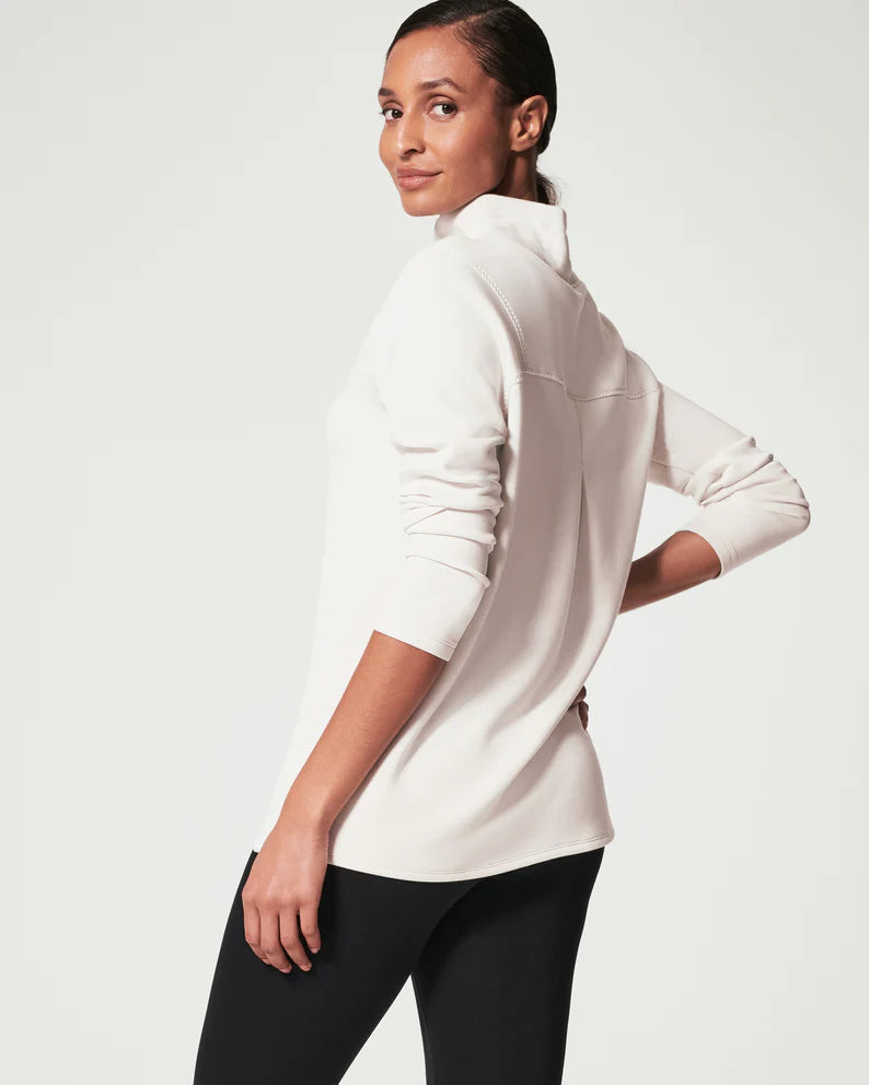 Spanx Air Essentials Pullover - Pants Store