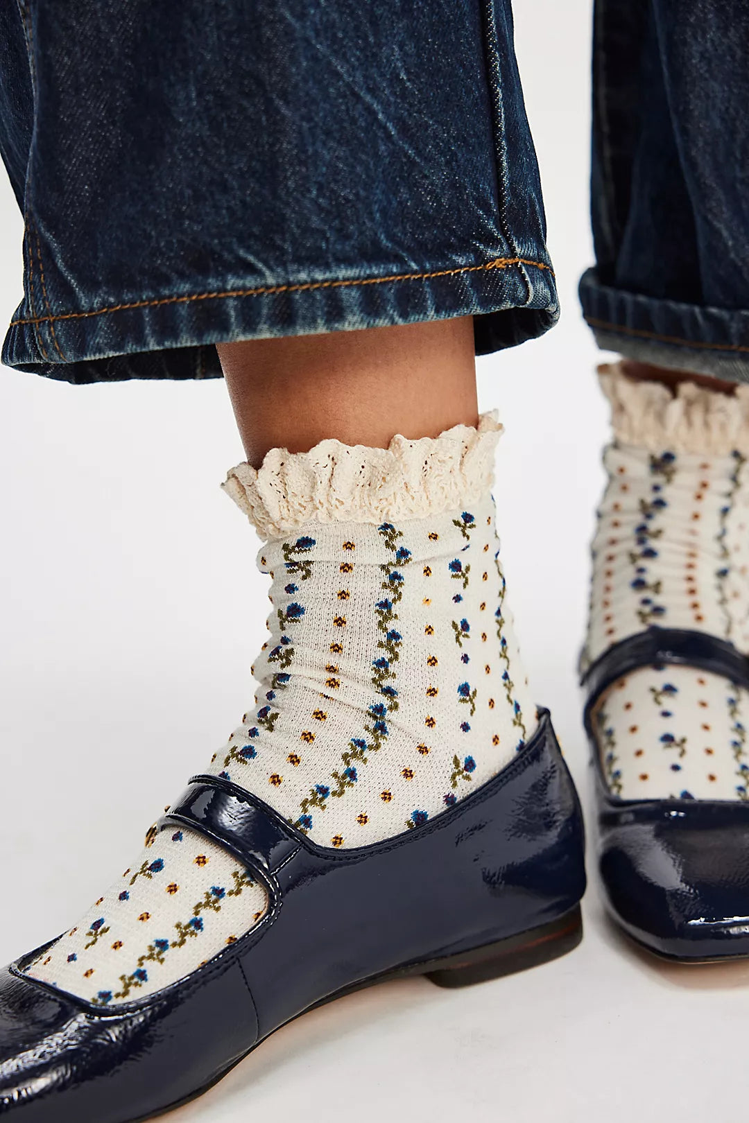 Free People Rosebud Waffle Knit Ankle Socks