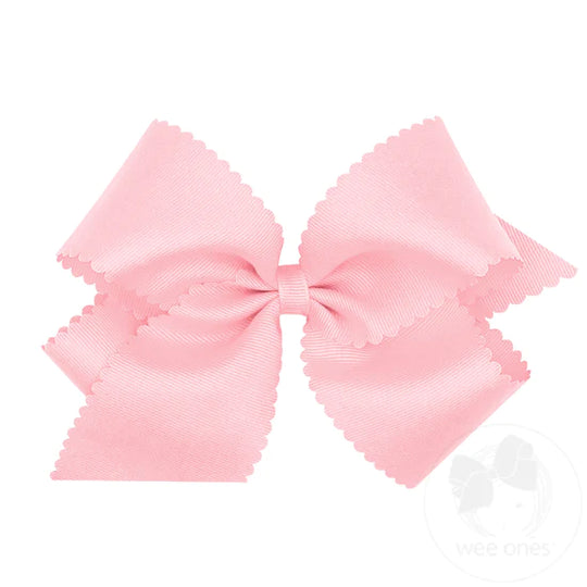 Girl's Wee Ones King Grosgrain Scalloped Edge Hair Bow
