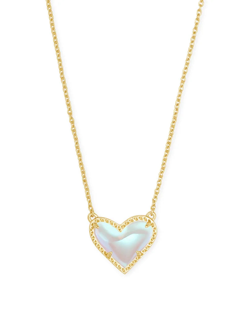 Kendra Scott Ari Heart Short Pendant Necklace Dichroic Glass